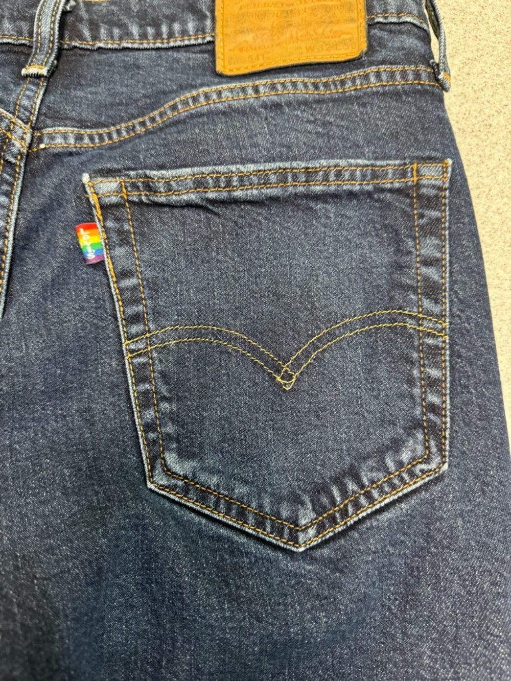 Levi's 541 Jeans 32/30 Rainbow Tag Gay Pride Stretch/Relax Fit Straight Leg